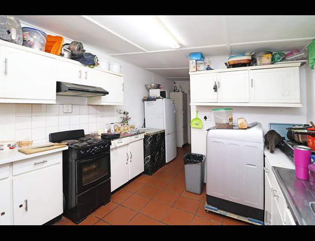 2 BEDROOM HOUSE FOR SALE IN LYNDHURST